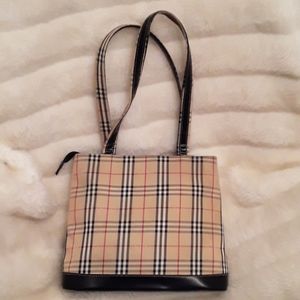 BURBERRY PURSE